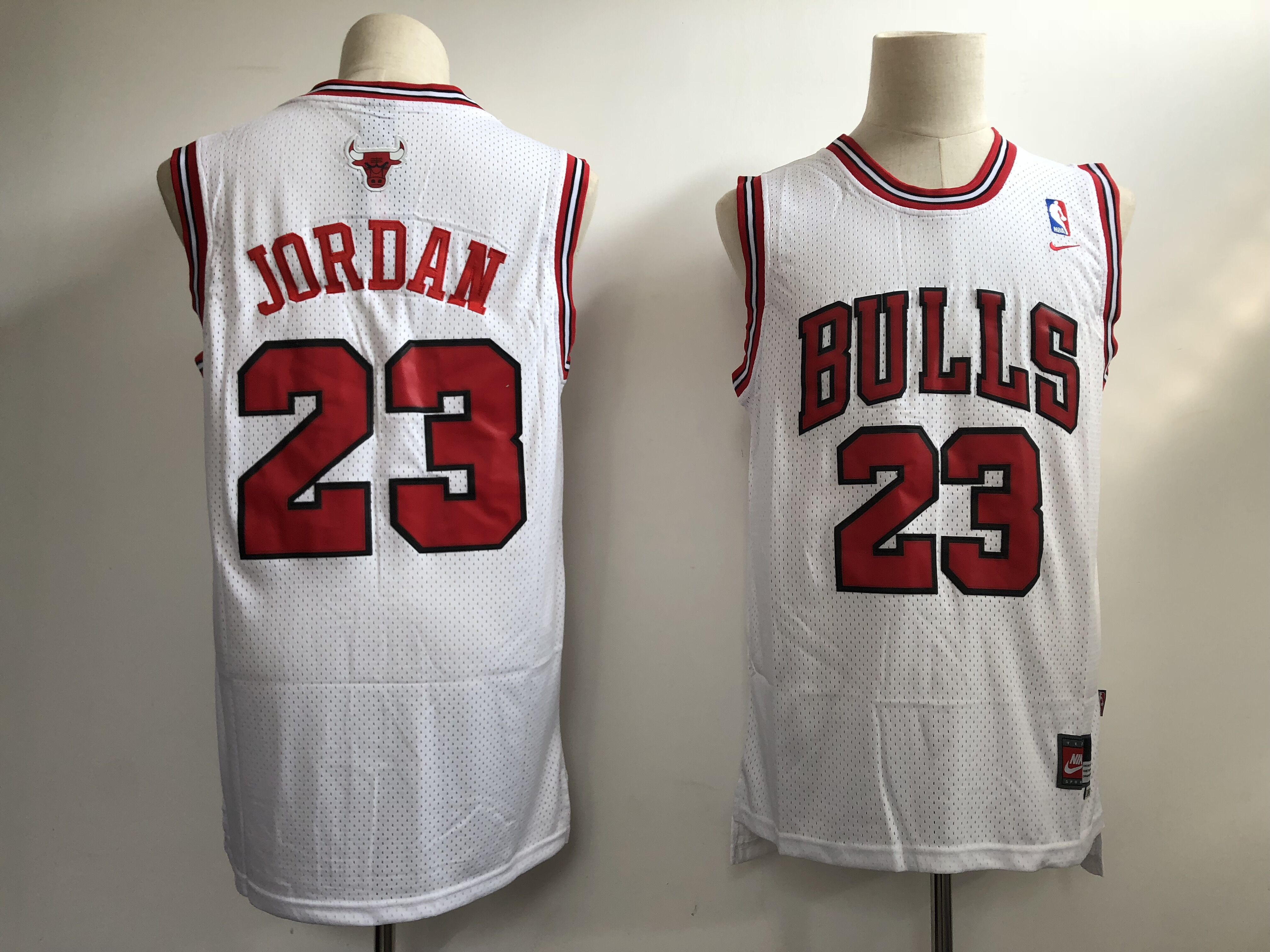 Men Chicago Bulls #23 Jordan White Throwback 2021 Nike NBA Jersey->chicago bulls->NBA Jersey